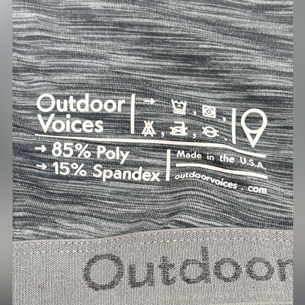 Outdoor Voices Athletic Tank Top w/Built In Bra Yoga Activewear Medium - Picture 7 of 7
